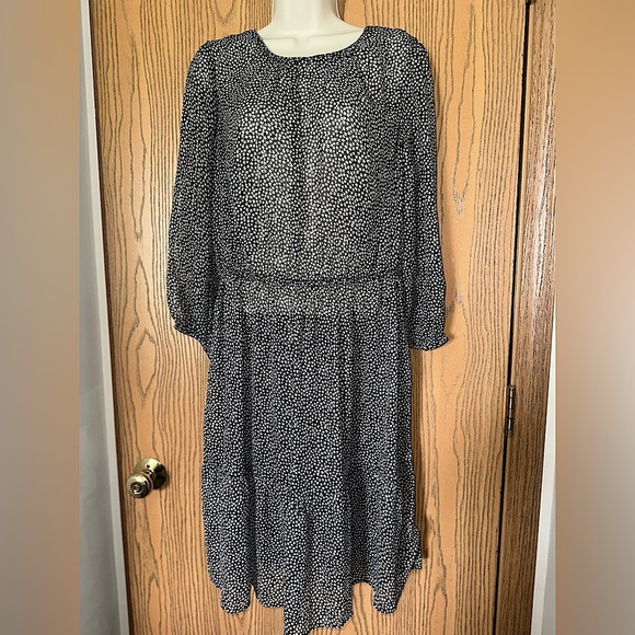 Women’s Old Navy Shimmer Sheet Star Print Cover Up Dress Top Size Medium - Picture 1 of 12